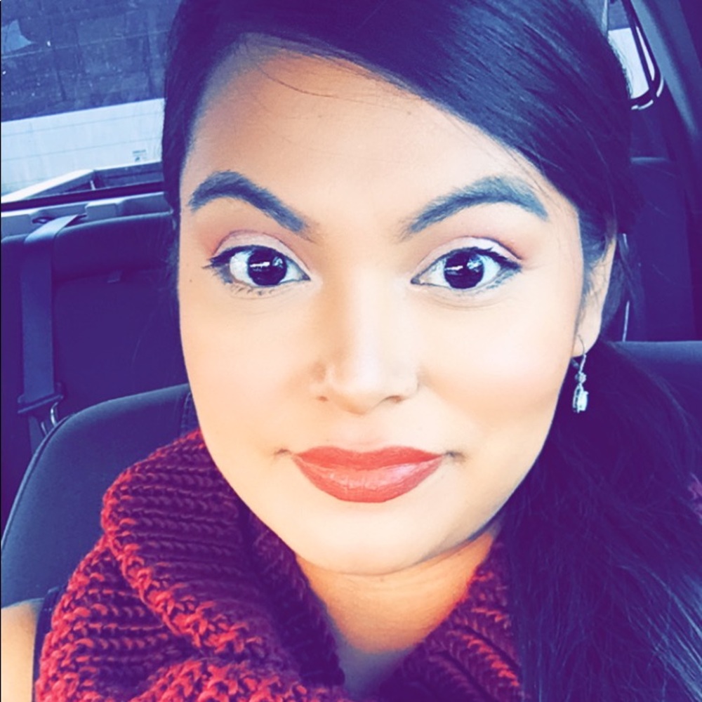 Meet your Posher, Shalana